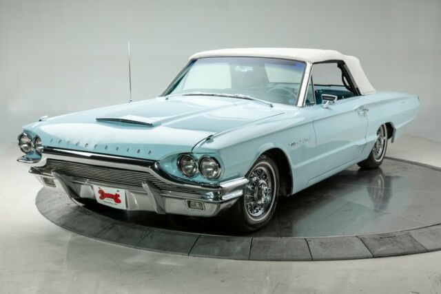 1964 Ford Thunderbird --