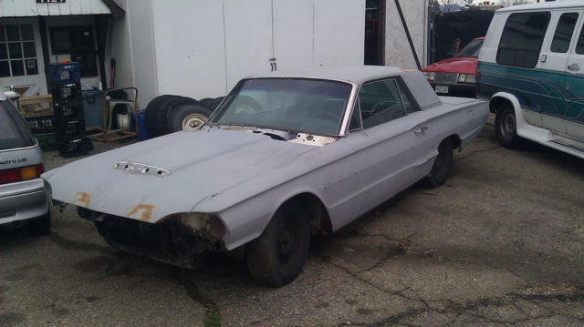 1964 Ford Thunderbird