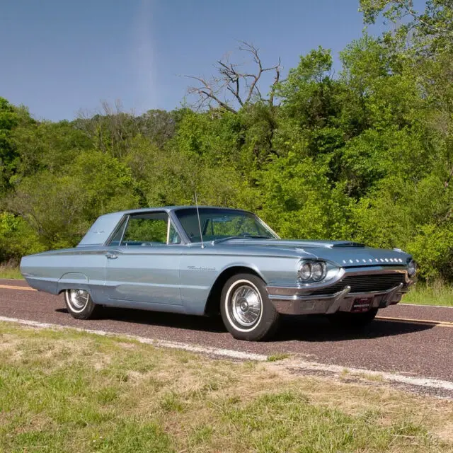 1964 Ford Thunderbird