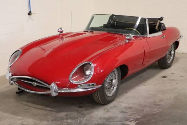 1964 Jaguar E-Type --