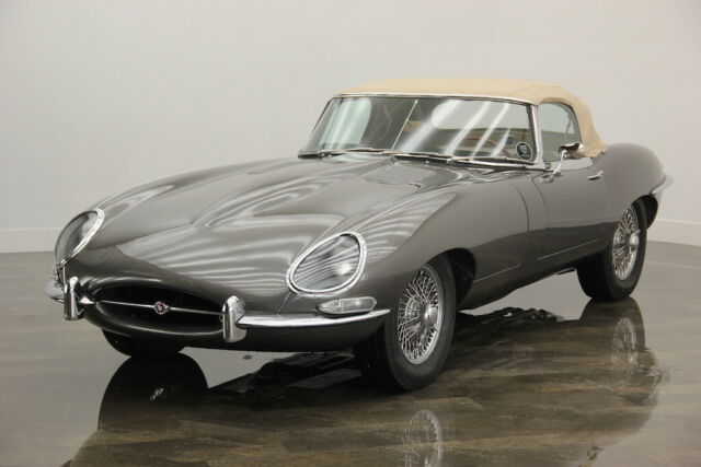 1963 Jaguar E-Type Convertible