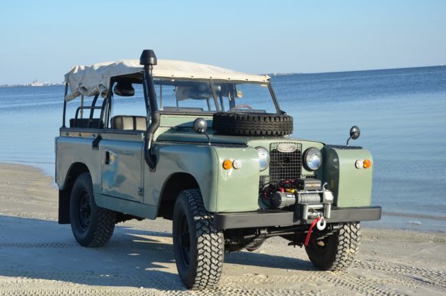 1964 Land Rover Defender