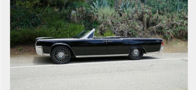 1964 Lincoln continental