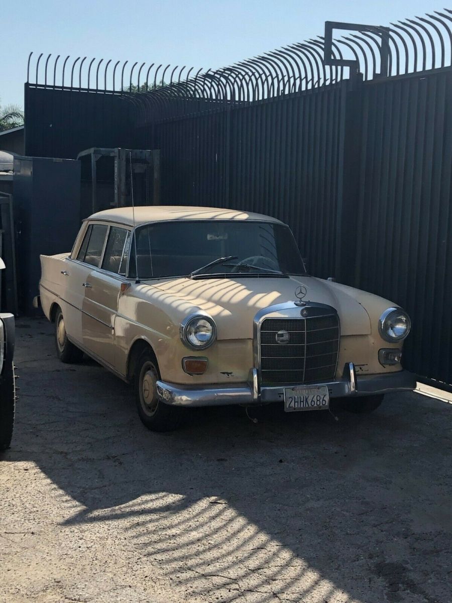 1964 Mercedes-Benz 190-Series