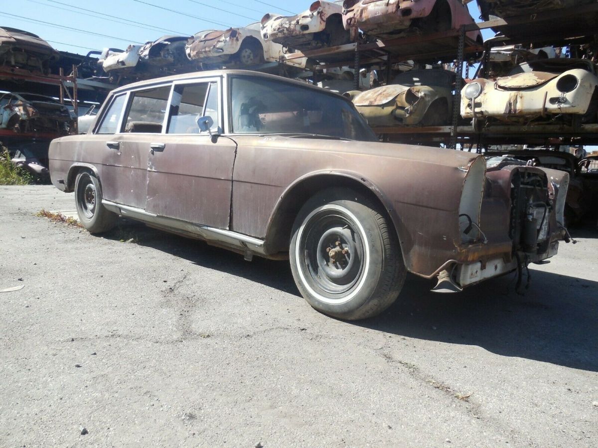1964 Mercedes-Benz 600-Series No Reserve Sold on CA Title Ready for Export