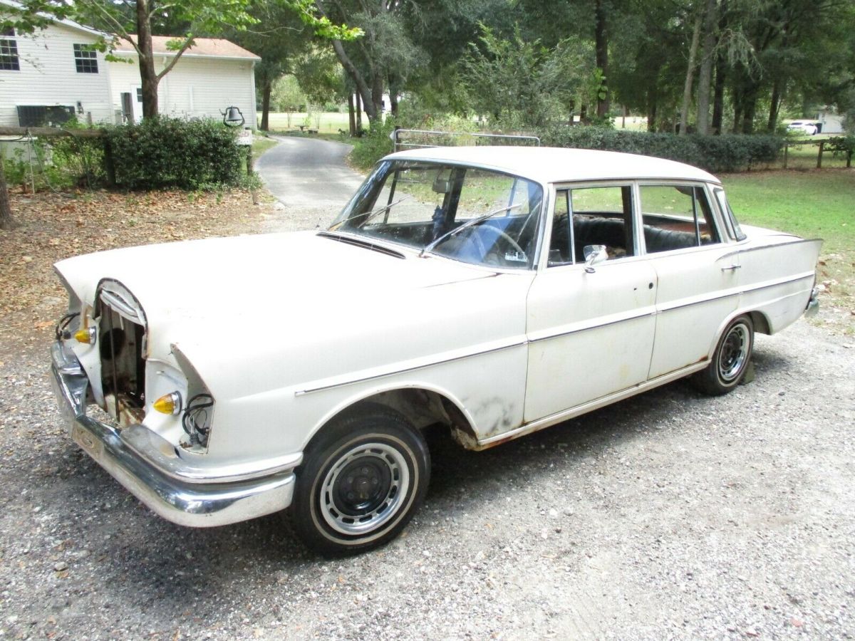 1964 Mercedes-Benz 200-Series