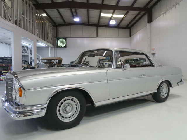 1964 Mercedes-Benz 300-Series 300SE Sunroof Coupe 