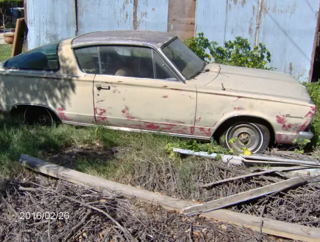 1964 Plymouth Barracuda