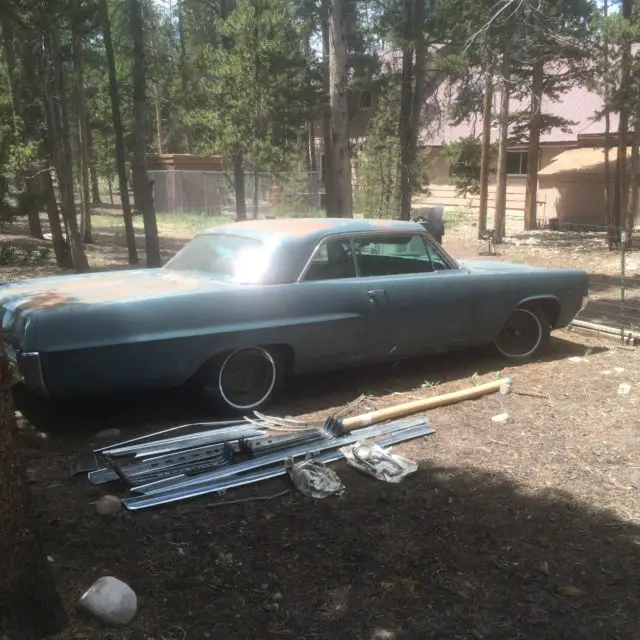 1964 Pontiac Bonneville Sedan