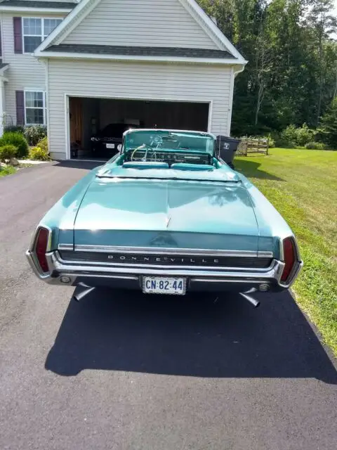 1964 Pontiac Bonneville