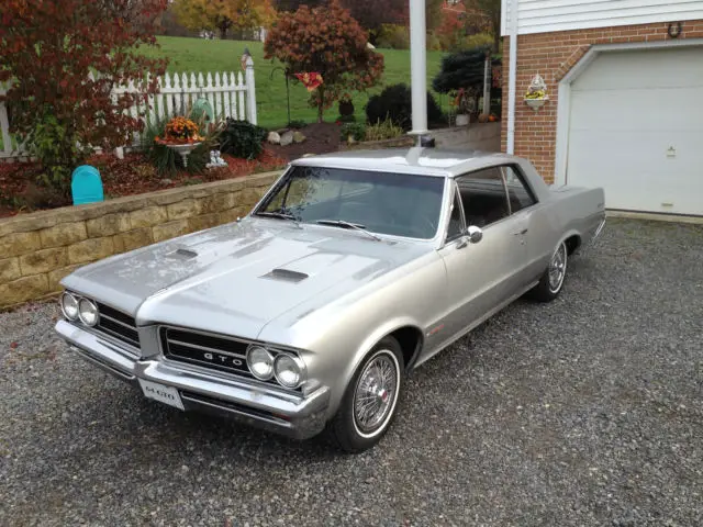 1964 Pontiac GTO Base