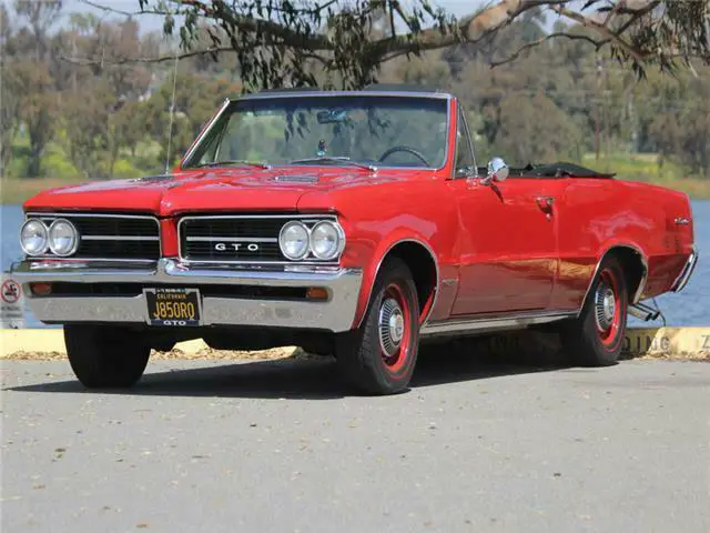 1964 Pontiac GTO --