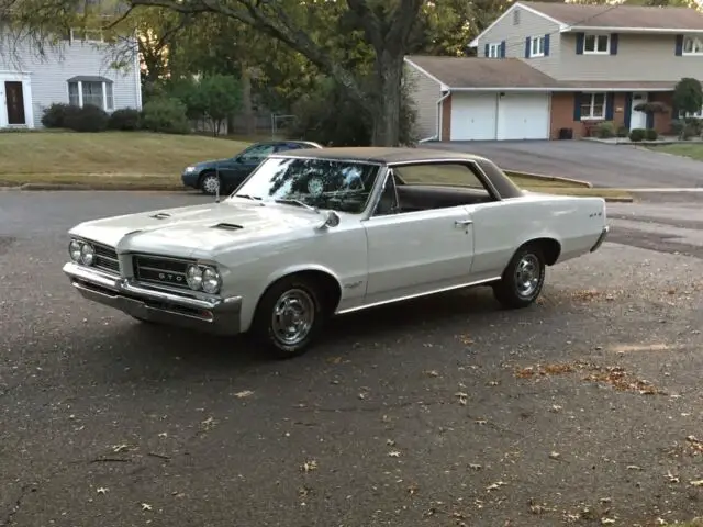 1964 Pontiac GTO Hardtop automatic