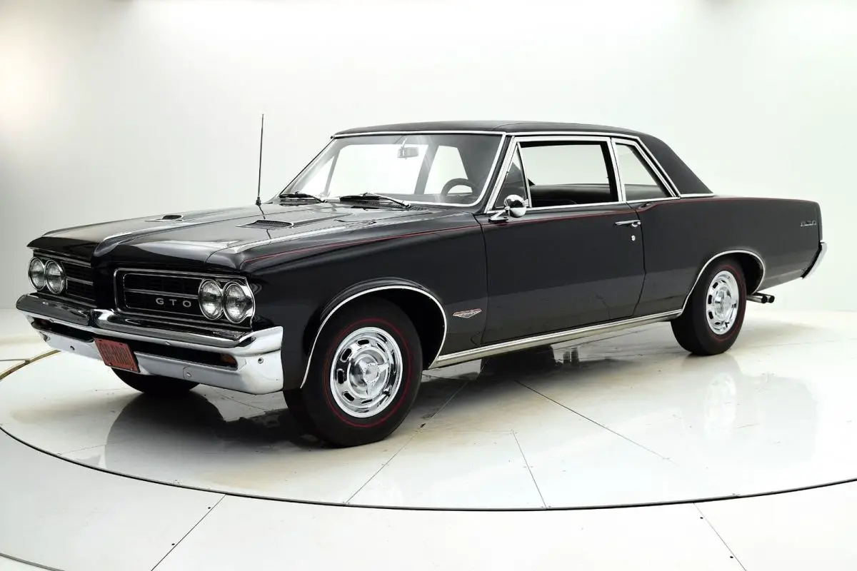 1964 Pontiac GTO Post Coupe