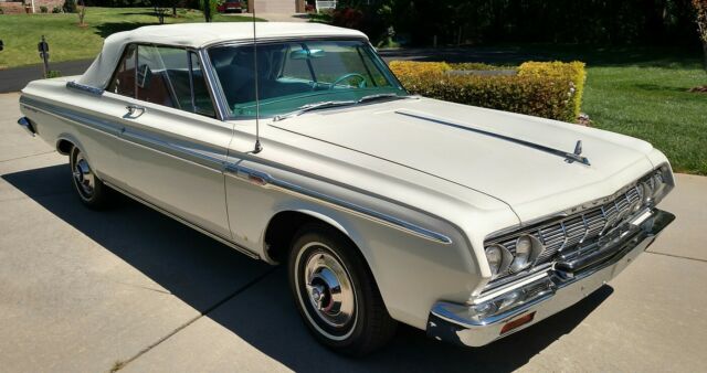 1964 Plymouth Fury Sport, Bucket seats