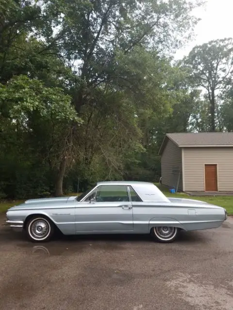 1964 Ford Thunderbird