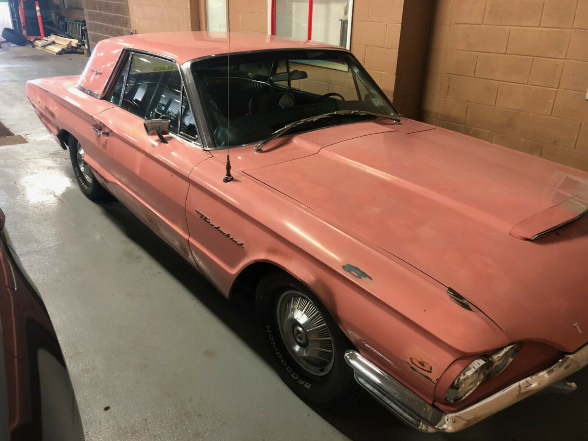 1964 Ford Thunderbird