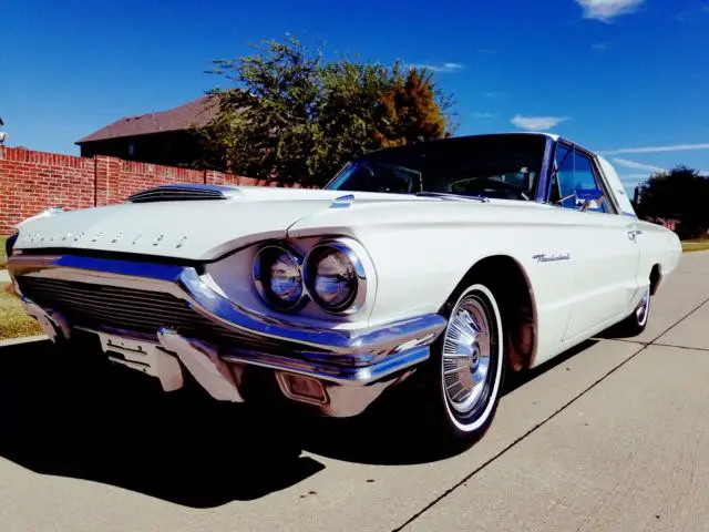 1964 Ford Thunderbird