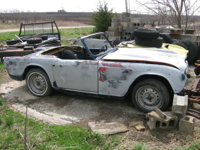 1964 Triumph TR4 missing