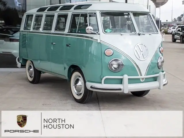 1964 Volkswagen Deluxe '21 Window' Microbus