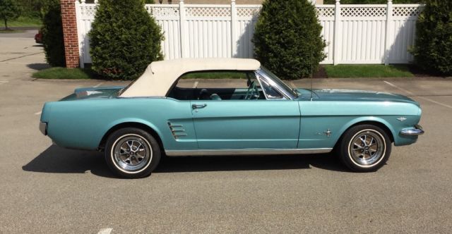 1966 Ford Mustang Convertible