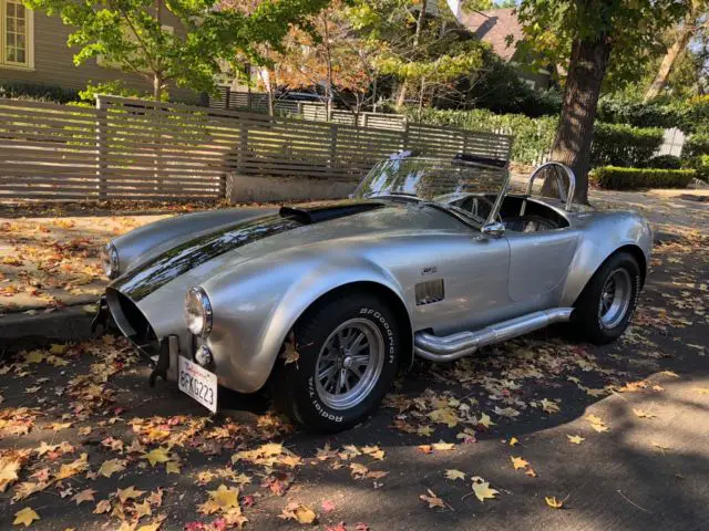 1965 Shelby AC Shelby 427 Cobra MKIII Black Racing Stripes