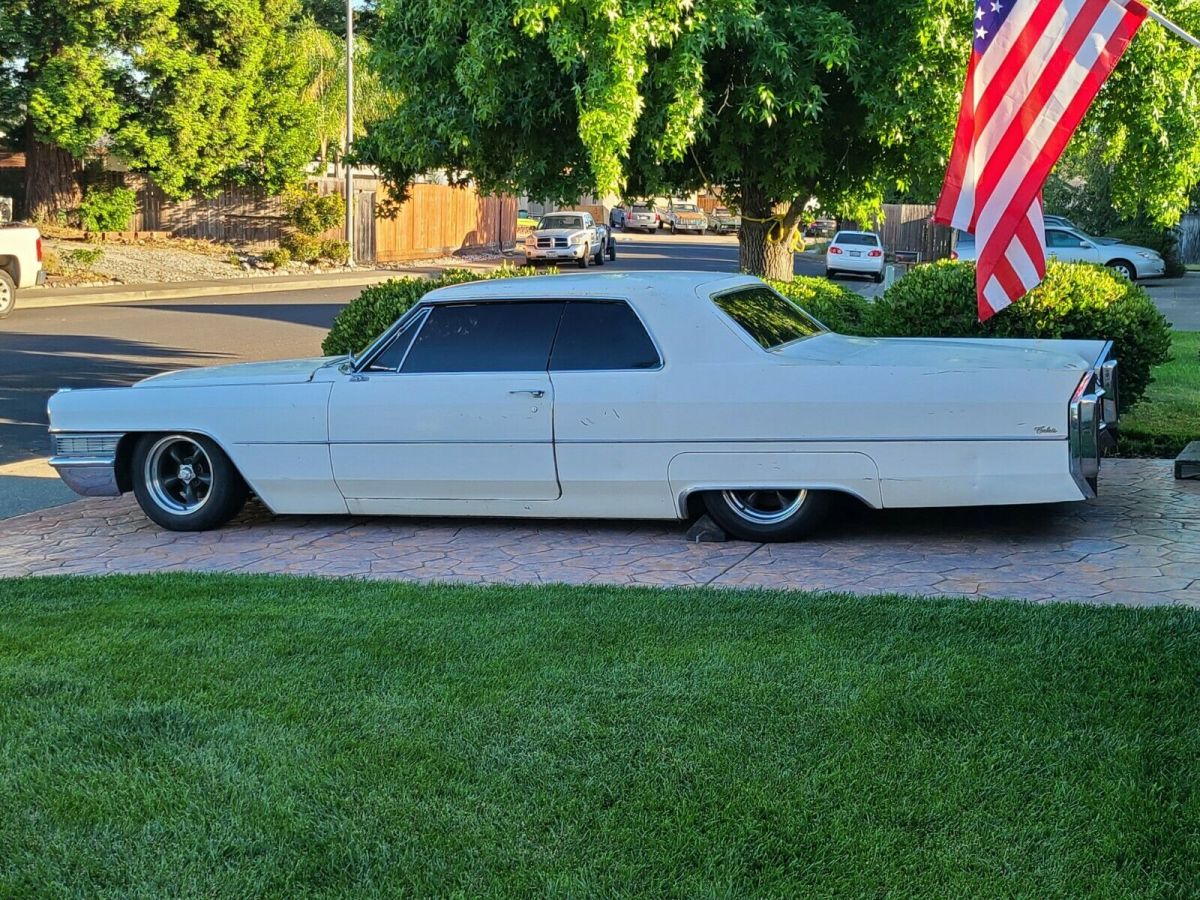 1965 Cadillac Calais