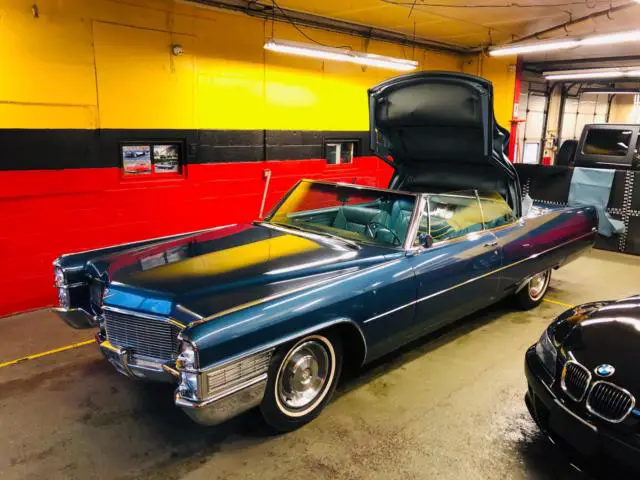 1965 Cadillac DeVille Convertible