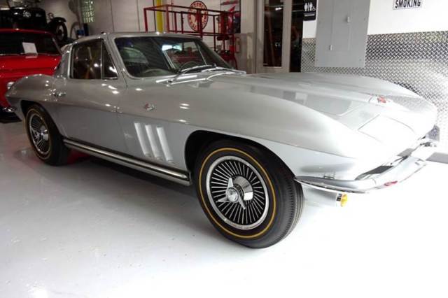 1965 Chevrolet Corvette Stingray