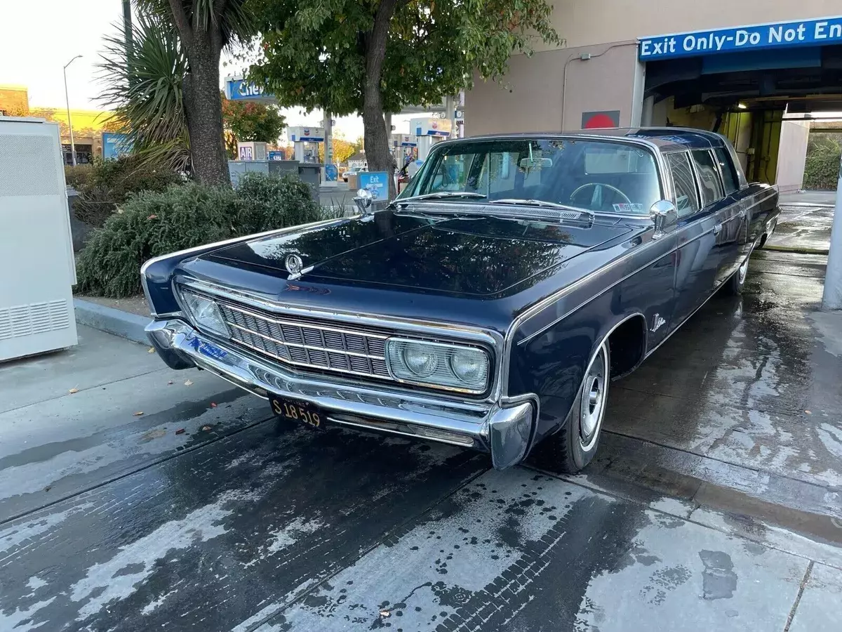 1965 Chrysler Imperial Limousine Barrerios 154” Stretched.