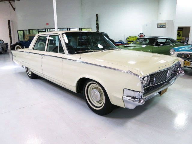 1965 Chrysler Newport 4dr Sdean