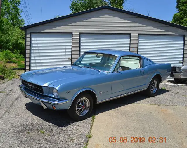 1965 Ford Mustang FASTBACK 289 AUTO SOLID CALIFORNIA CAR