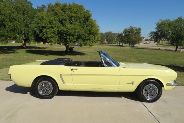 1965 Ford Mustang Convertible  - FREE SHIPPING