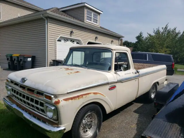 1965 Ford F-250 CUSTOM CAB