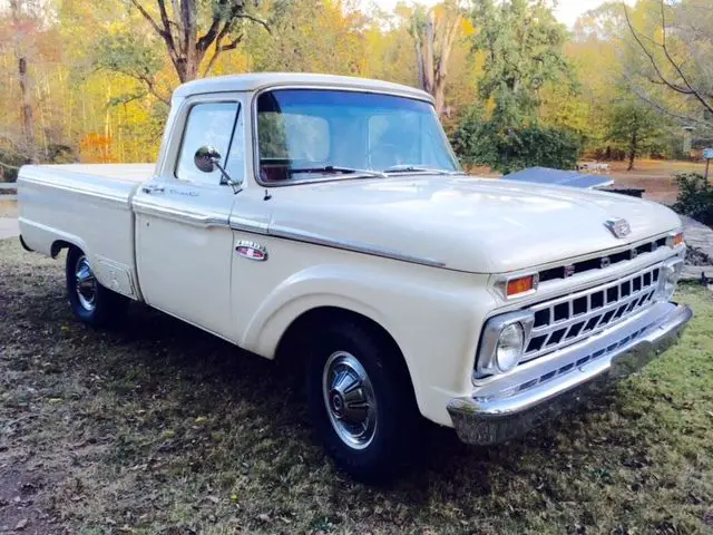 1965 Ford F-100 Custom Cab Ranger Package