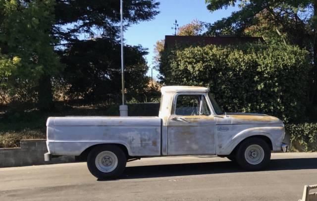 1965 Ford F-100 Custom Cab