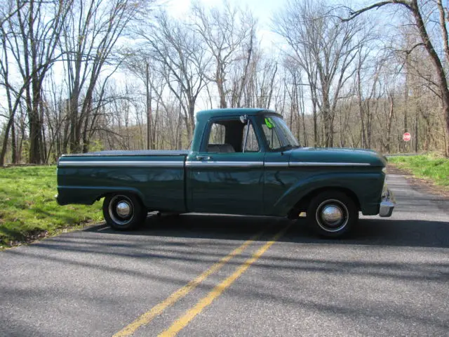 1965 Ford F-100