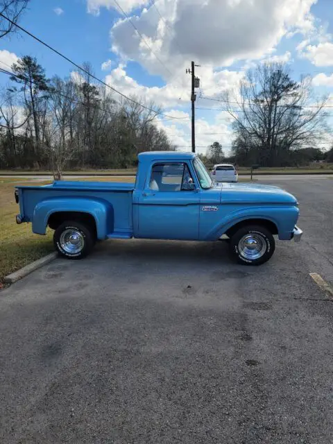 1965 Ford F100 Base