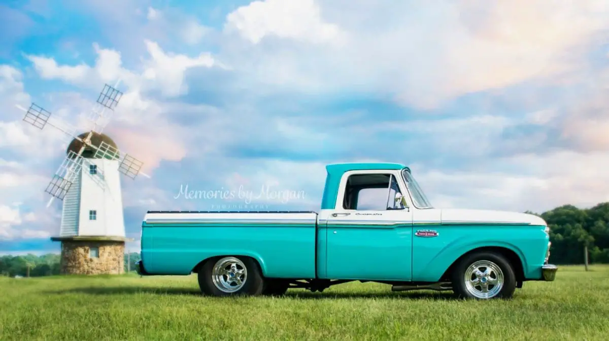 1965 Ford F-100