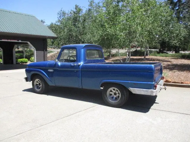 1965 Ford F-100