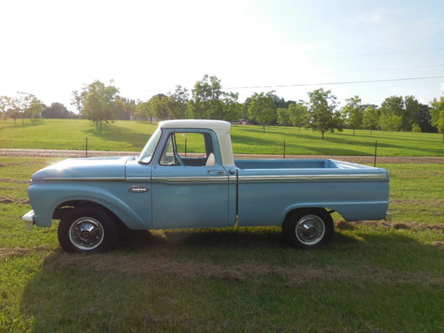 1965 Ford F-100