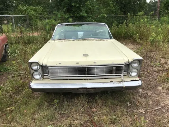 1965 Ford Galaxie 500