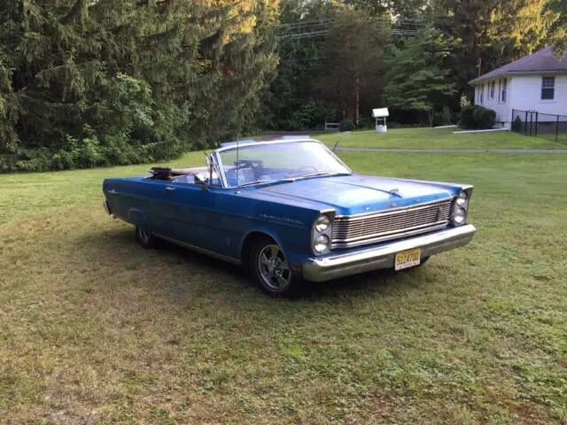 1965 Ford Galaxie 500 XL