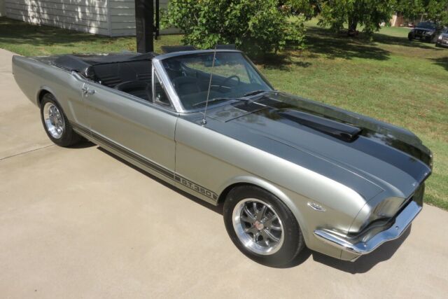 1965 Ford Mustang GT350 Convertible