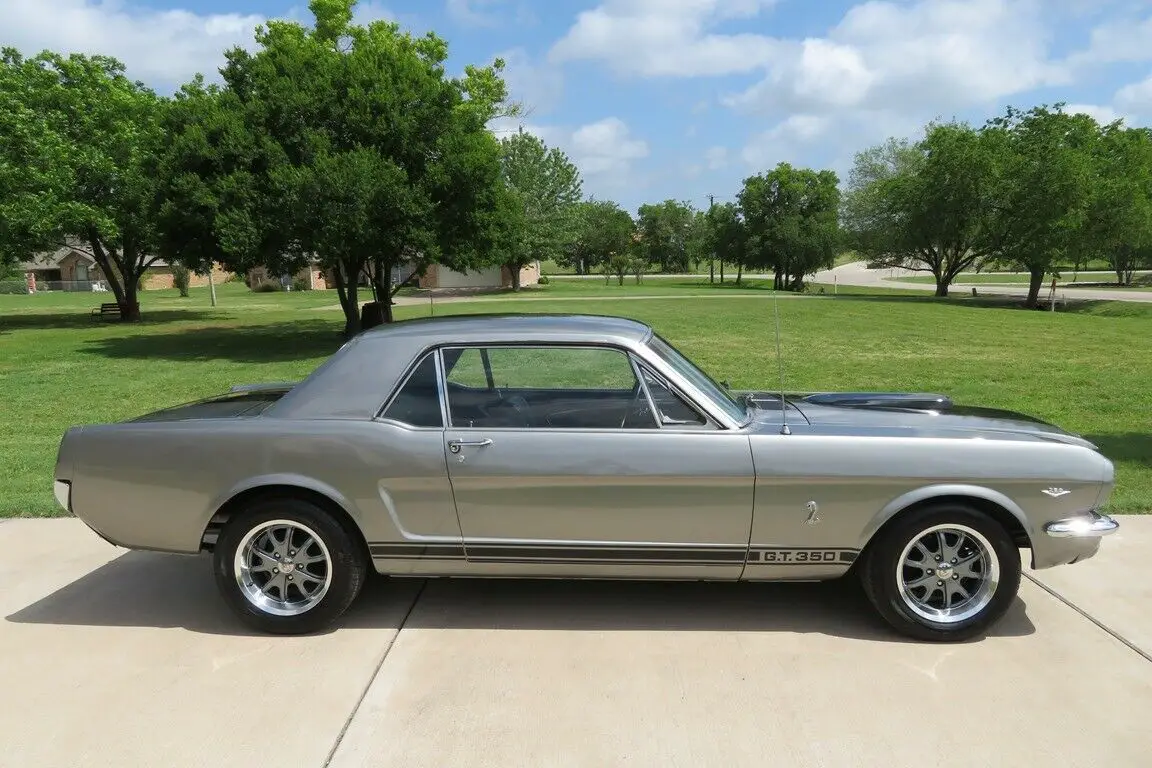 1965 Ford Mustang GT-350