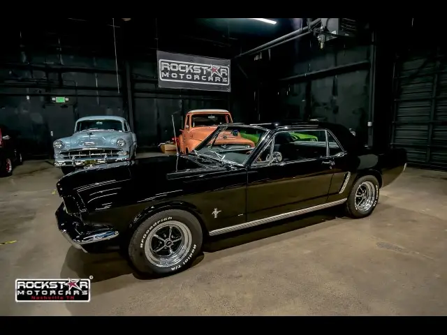 1965 Ford Mustang --