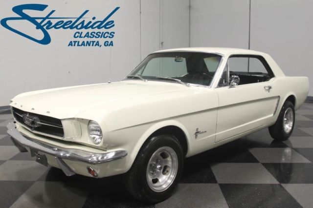 1965 Ford Mustang --