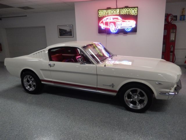 1965 Ford Mustang Bucket Seats