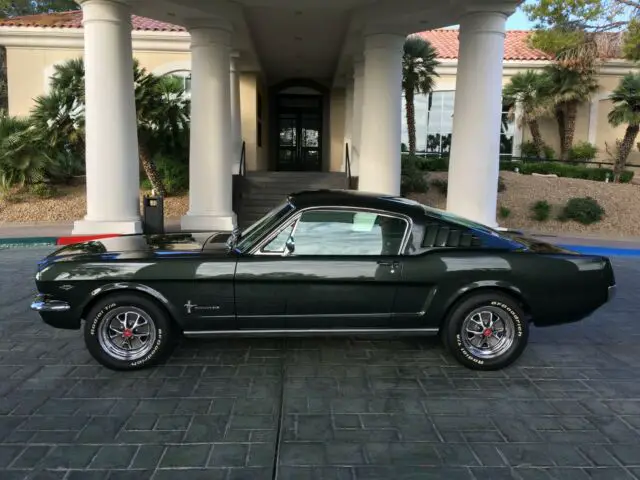 1965 Ford Mustang Fastback