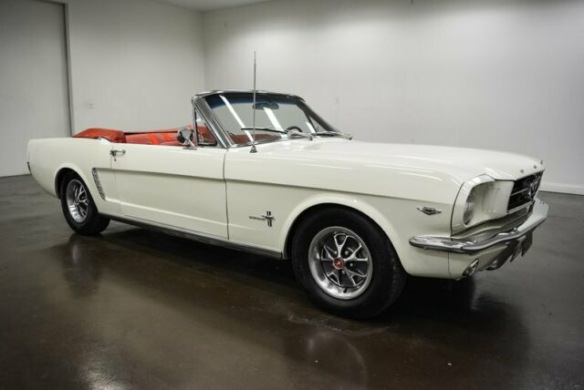 1965 Ford Mustang --